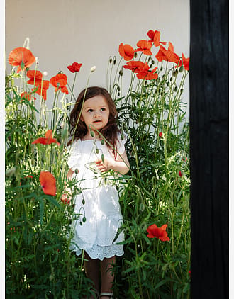Kjole Barn m/ Broderte Blomster - 100% Bomull | HCKaroline