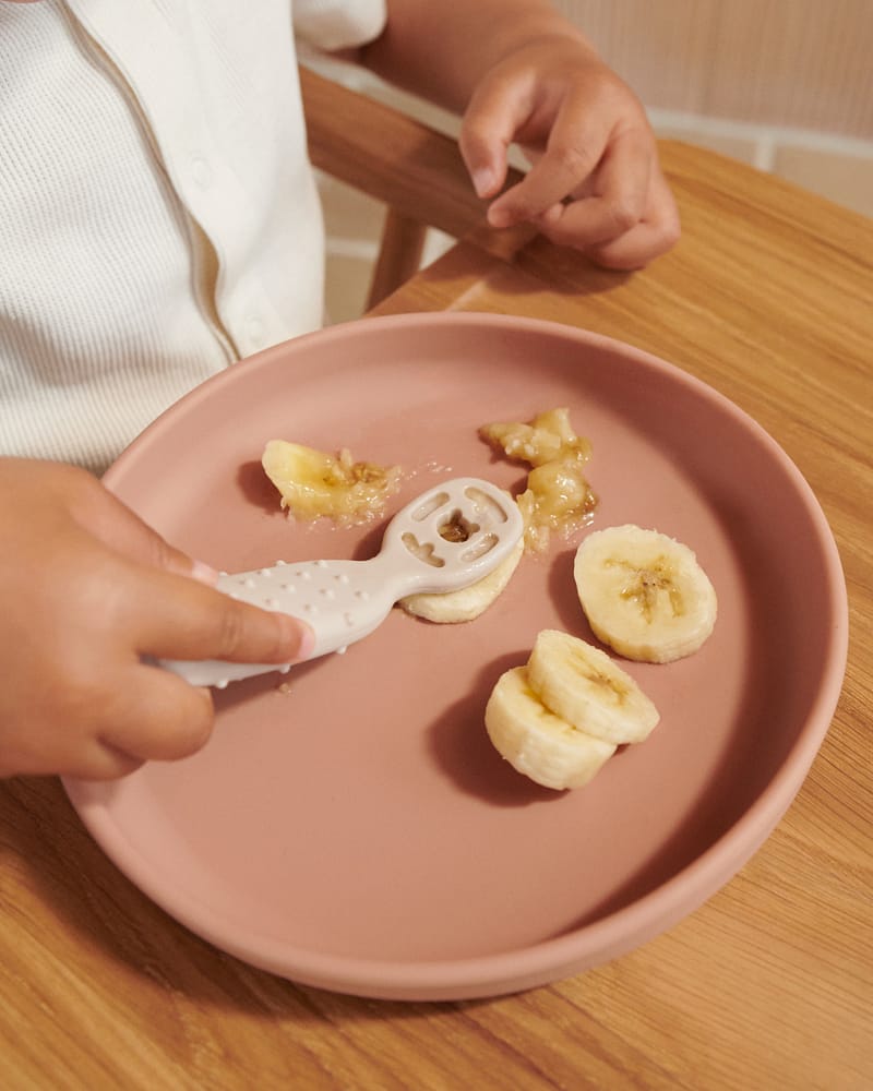 Babyskje "Lær å Spise Selv" 4pk - Silikon | Caelia Baby Learning Spoon