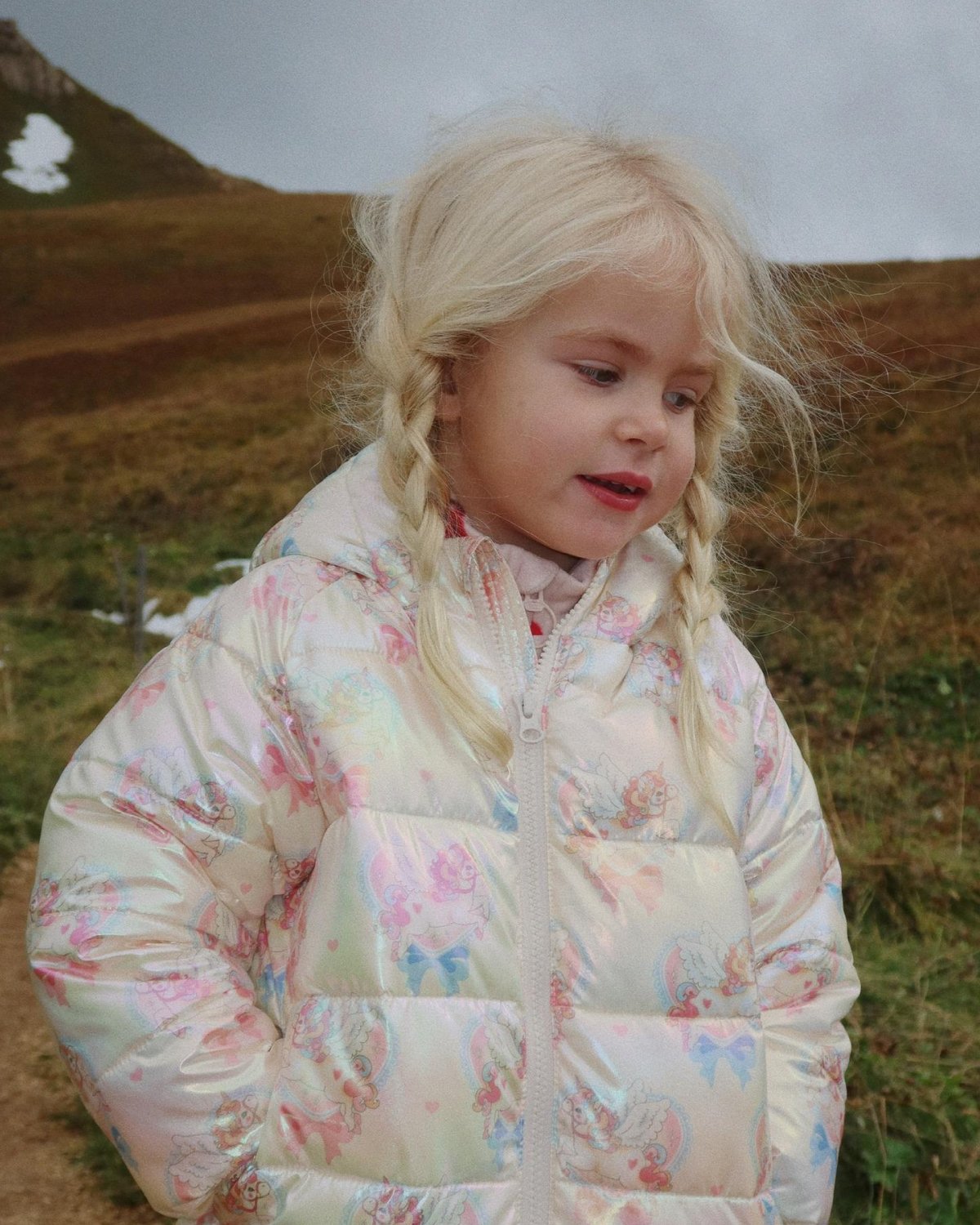 Holographic Boblejakke – Vannavvisende & Vindtett – Høst / Vinter | Kath Jacket, Enhjørning - Twinkle Sprinkle
