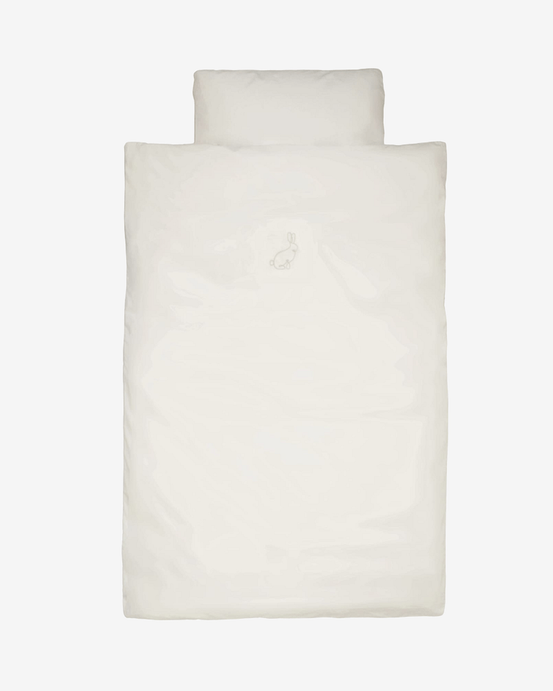 Sengetøy Baby m/ Brodert Kanin 70x100 cm - 100% Øk. Bomull