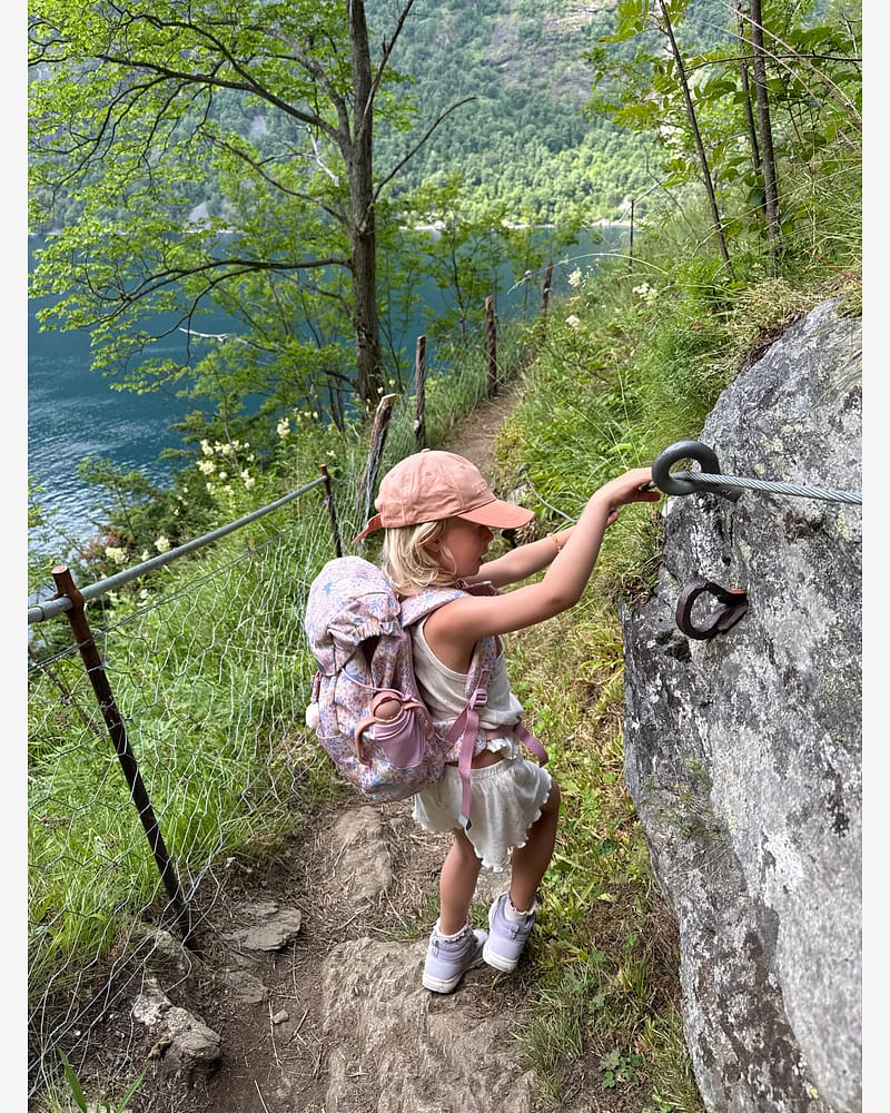 Barnehagesekk m/ Hoftebelte - 12 liter | Classic Mini