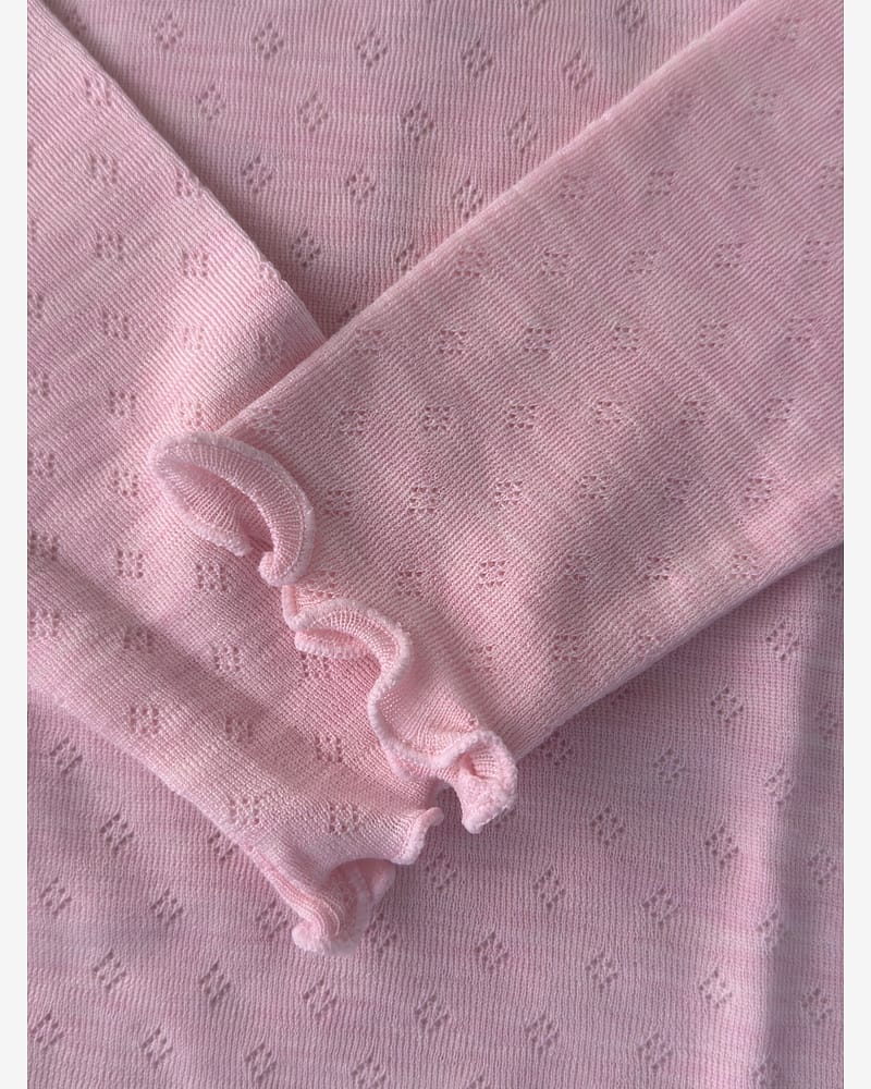 Ulltrøye m/ Volanger - Tynn ullkvalitet - 100% Merino, Pointelle