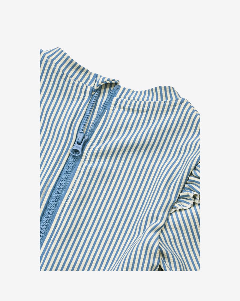 Badedrakt med Armer og Volanger - UV drakt UPF 40+ | Sille Seersucker Swimsuit