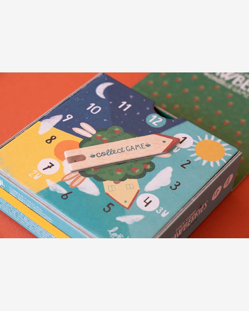 Brettspill Barn 4år+, Pocket size - Familiespill "Samle Jordbær før Grevlingen Kommer" | Tiny Game Strawberries