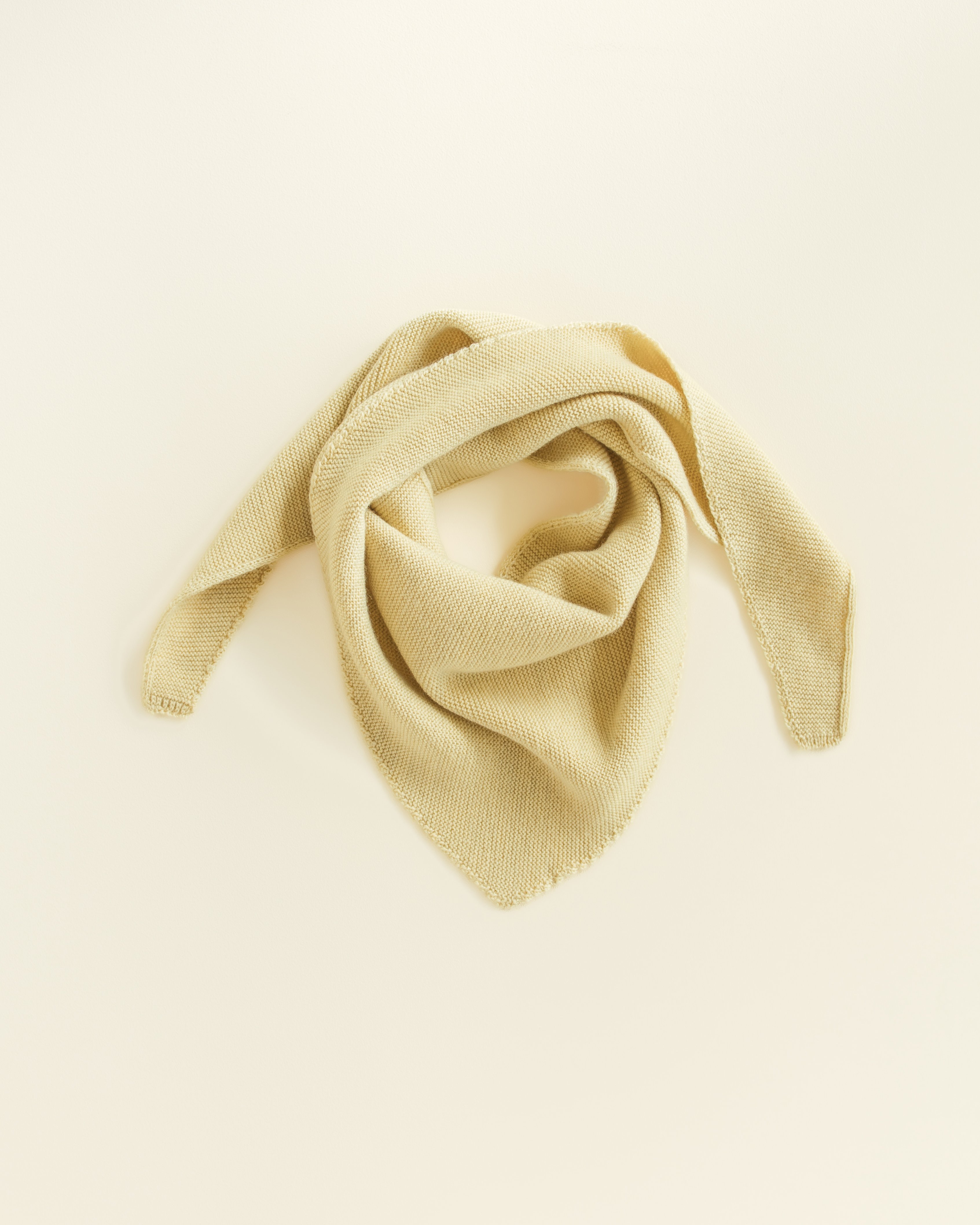 Triangle Ullscarf Barn & Voksen – 100% Merino, Ubehandlet Ull | Josephina, Light yellow
