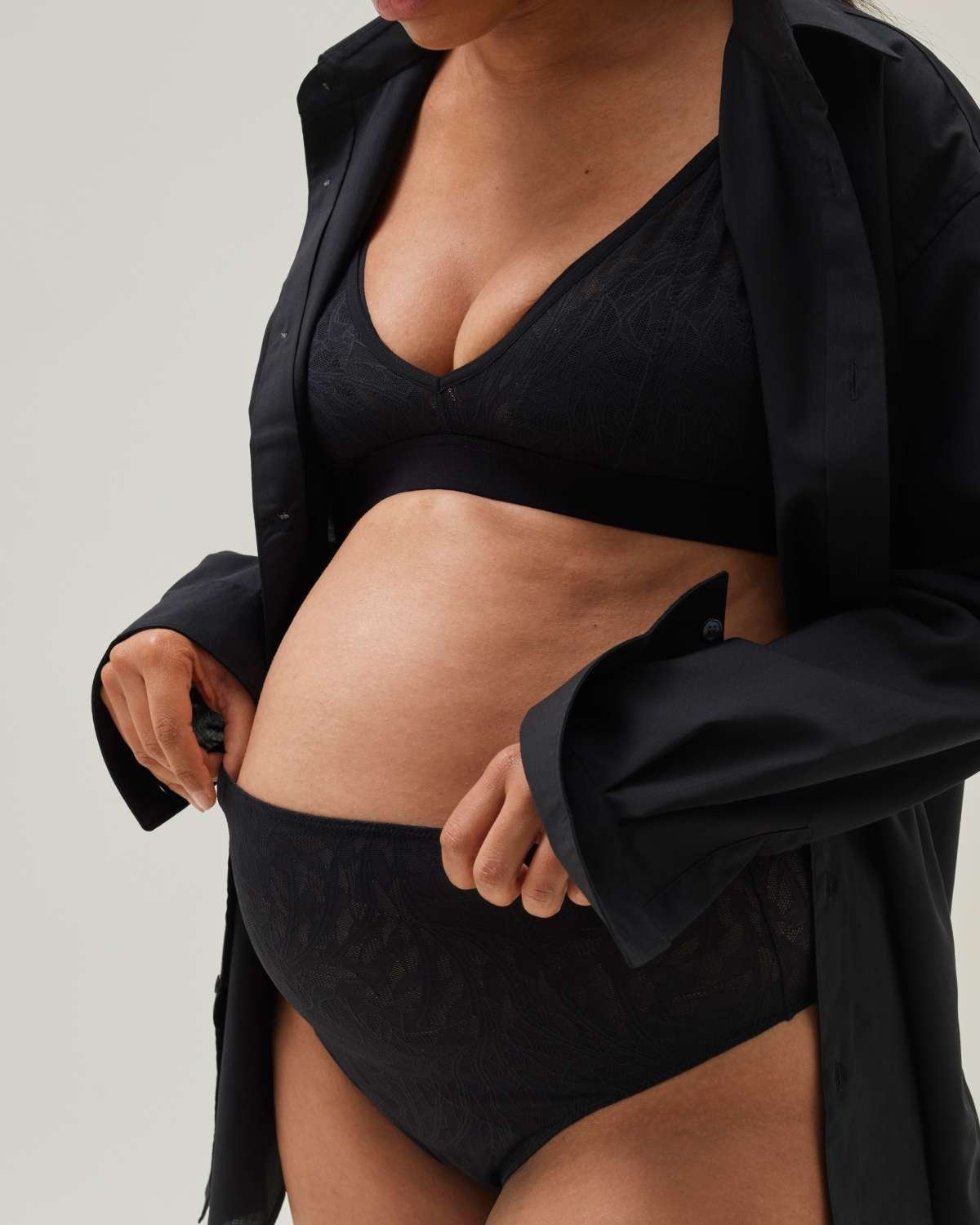 Gravidtruse String Brasiliansk m/ blonder | Lace Maternity Thong