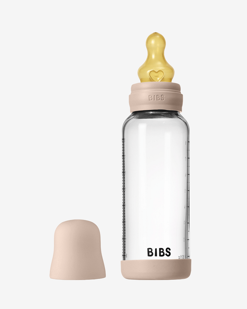 BIBS Tåteflaske i Glass med silikonbunn | Komplett Sett - 240ml