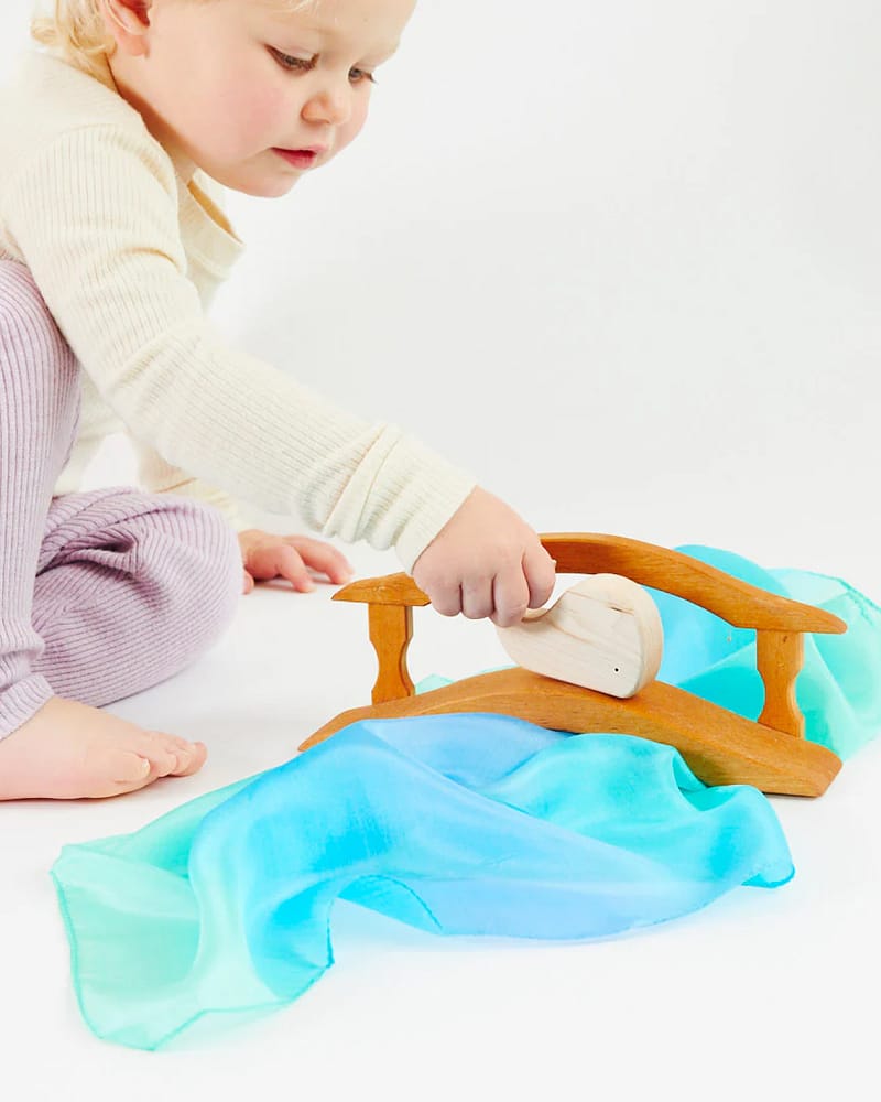 Lekesilke Liten, 53x53 - 100% Silke | Enchanted Mini Playsilk