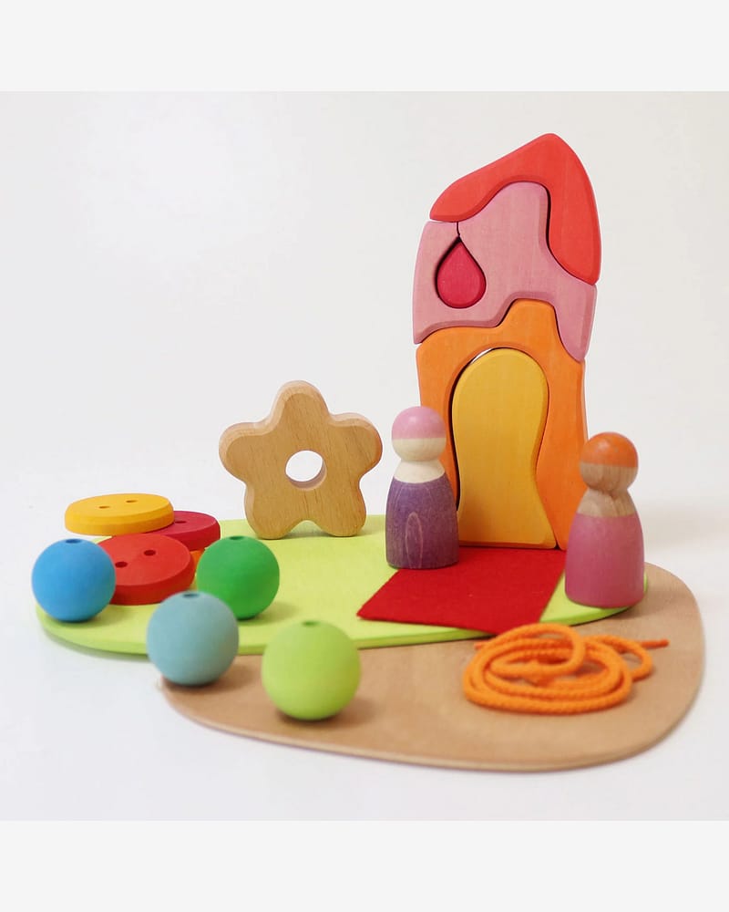 Småverden ved Engen - Byggesett i Tre 20stk | Small world play down by the meadow