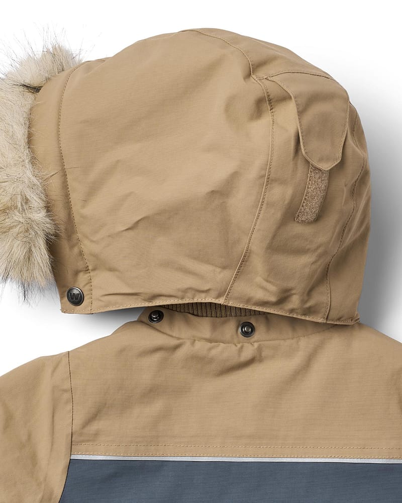 Jakke Vinter - Teknisk