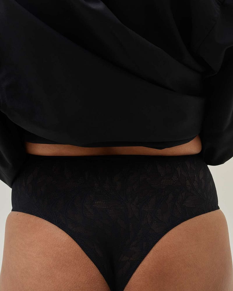 Gravidtruse String Brasiliansk m/ blonder | Lace Maternity Thong