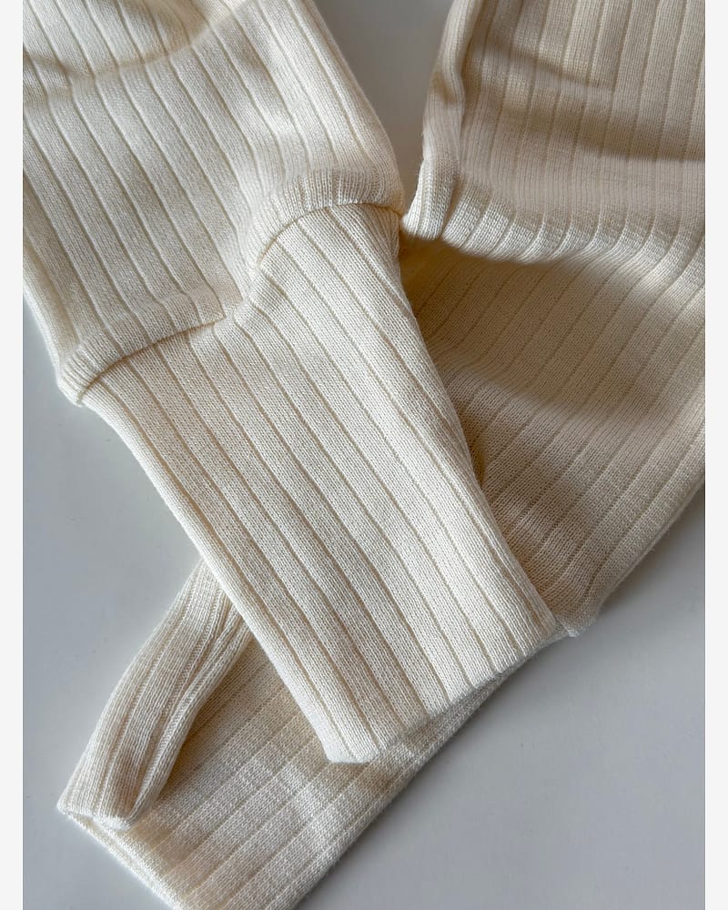 Bukse Rib m/ høyt liv – 45% Bomull, 35% Merino, 20% Silke – Ubehandlet Ull