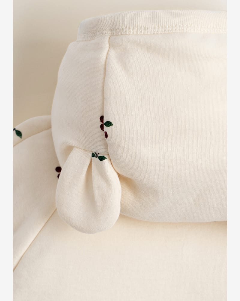 Heldress Baby - 100% Øko Bomull i tykk kvalitet | Newborn Onesie with Hood