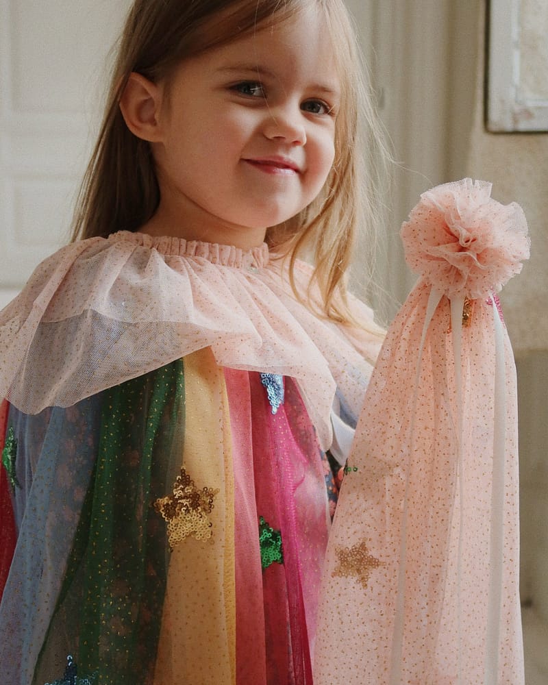 Kostyme m/ Glitter Paljetter - Kappe og Stav | Glitter Rainbow Costume