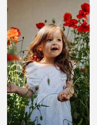 Kjole Barn m/ Broderte Blomster - 100% Bomull | HCKaroline