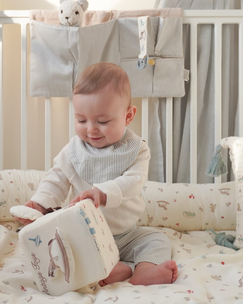 Activity Toy med Speil | Activity Cube - OCS Vintage Toys