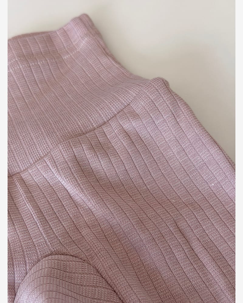 Bukse Rib m/ høyt liv – 45% Bomull, 35% Merino, 20% Silke – Ubehandlet Ull