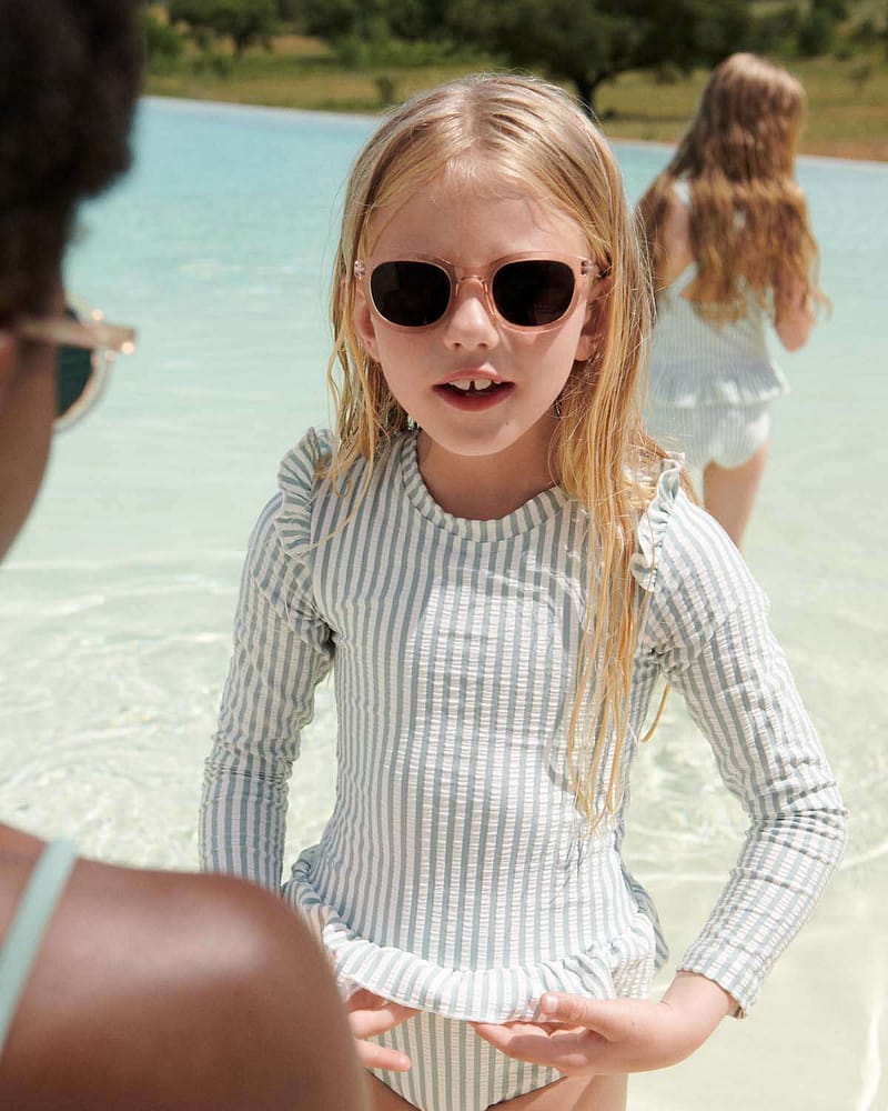 Badedrakt med Armer og Volanger - UV drakt UPF 40+ | Sille