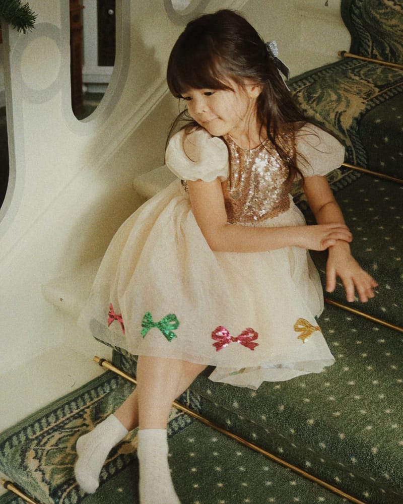 Tyllkjole m/ Glitter Paljetter | Mei Dress