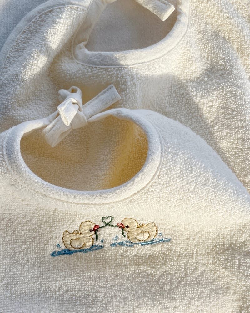 Siklesmekke til Baby, 2pk - Øko Bomullsfrotté | Figo 2 Pack Terry Bibs GOTS