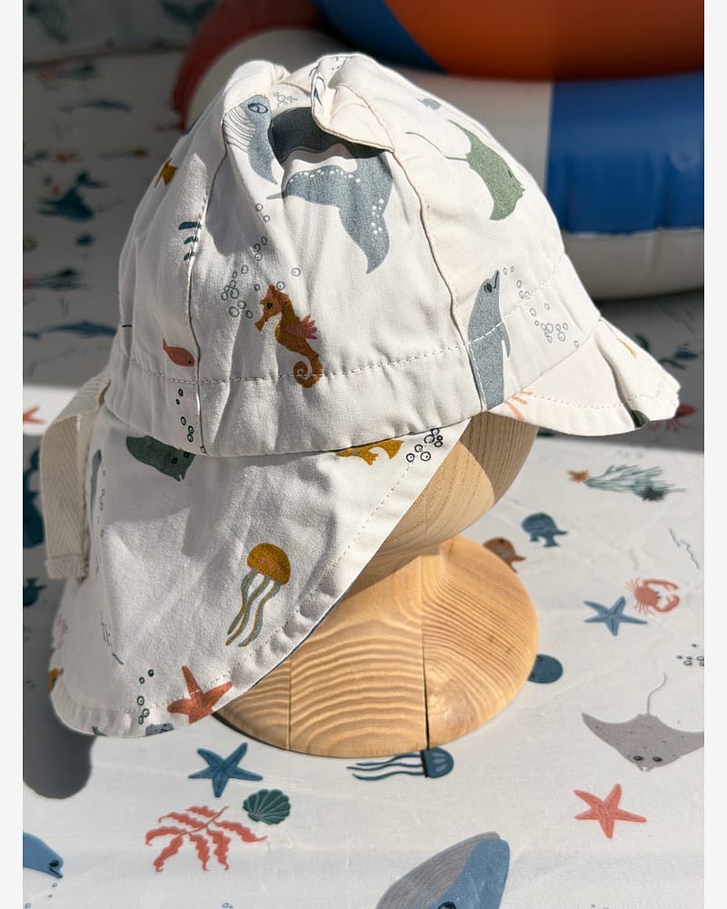 Solhatt m/ Nakkeskygge - Reversibel, 100% Øko Bomull | Gorm