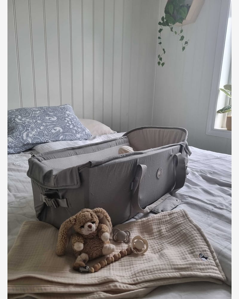 Babynest & Babylift - Multifunksjonelt Babyrede | Favn II Carrynest