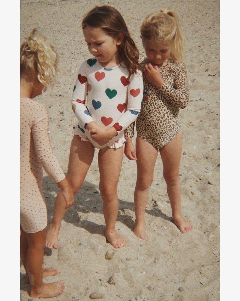 Badedrakt Langermet m/ Glitrende Paljetter - UV 40+ | Kitty LS Swimsuit