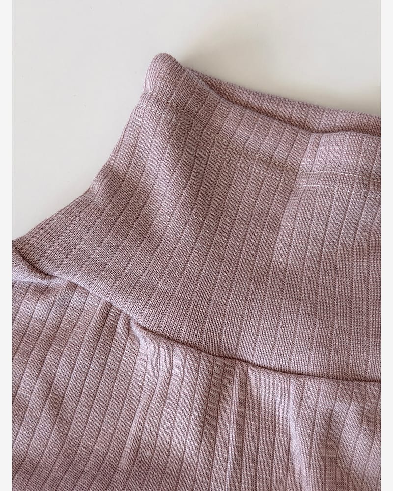 Bukse Rib m/ høyt liv – 45% Bomull, 35% Merino, 20% Silke – Ubehandlet Ull