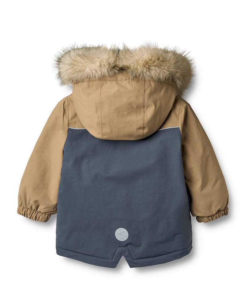 Jakke Vinter - Teknisk