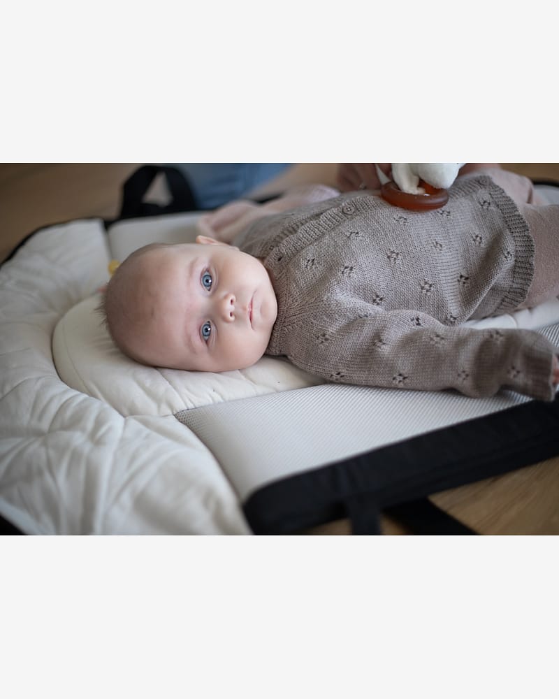 Babynest & Babylift - Multifunksjonelt Babyrede | Favn II Carrynest