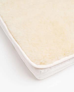 overmadrass i merinoull layette