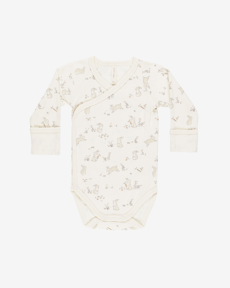 Omslagsbody m/ Fold-over håndmitts - 100% Øk. Bomull | Side Snap Bodysuit