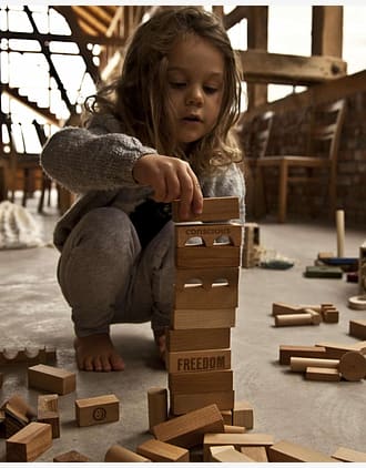 Byggeklosser i tre 60stk - Håndlaget | Blocks In Sack