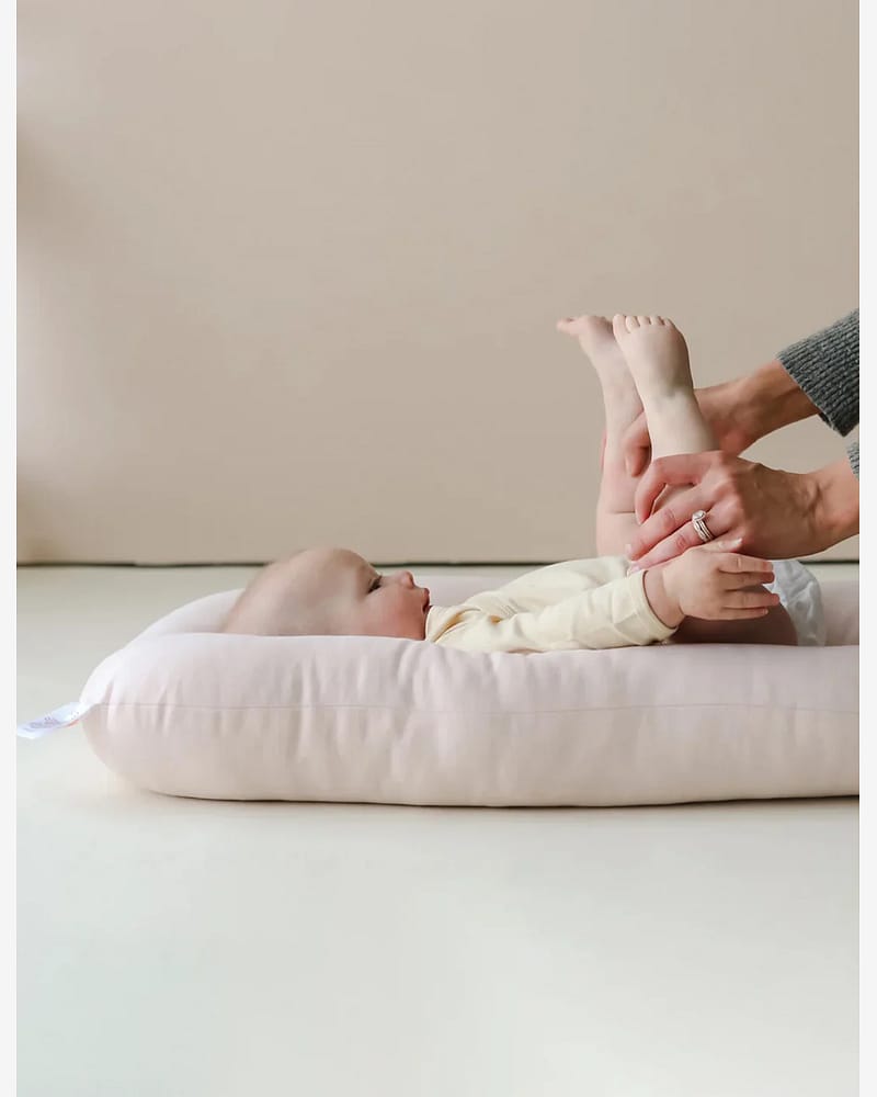 Babynest Snuggle Me Organic | Infant Lounger