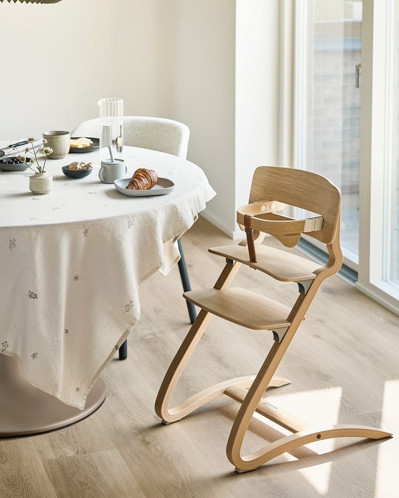 Leander Spisestol Louie - Justerbar | Eik, Natur, Natur