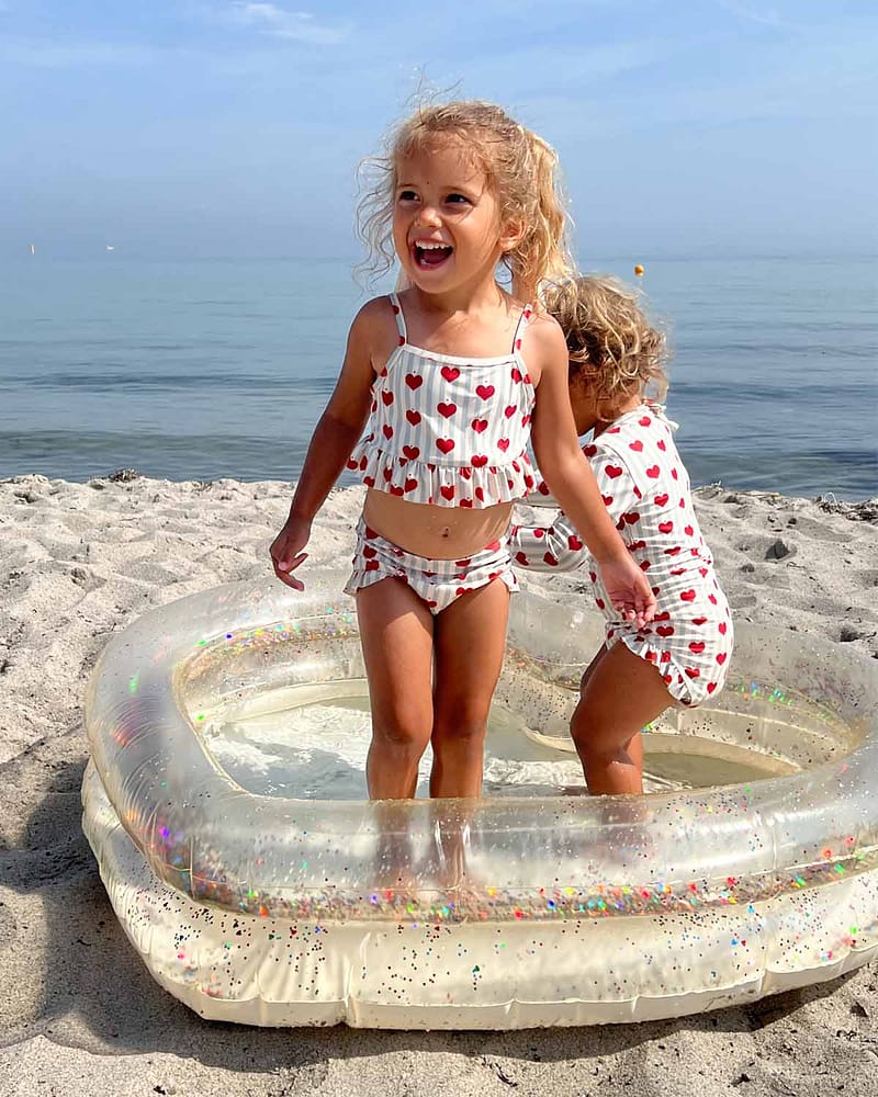Bikini med Volang - Singlet & Badetruse - UV 50+ - Nomi