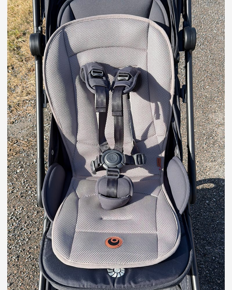 Air Inlay Barnevogn - Underlag i tykt AirMesh-skum