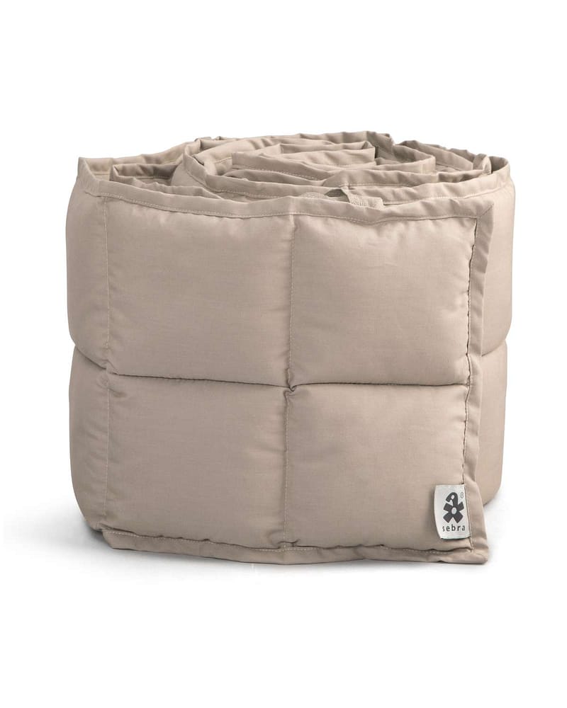 Sebra Sengekant Sprinkelseng 60x120 - Full lengde | Kapok Baby Bumper