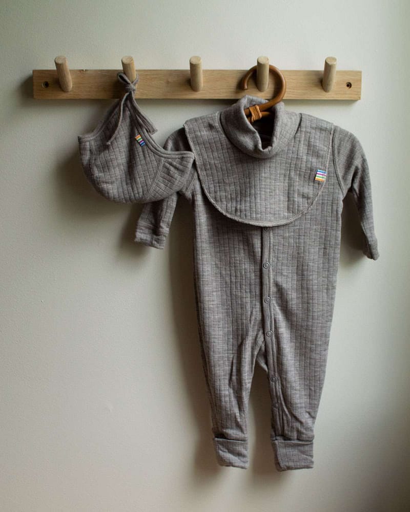 Ullpysj - Heldress med trylleføtter - 100% Merino - Rib Basic