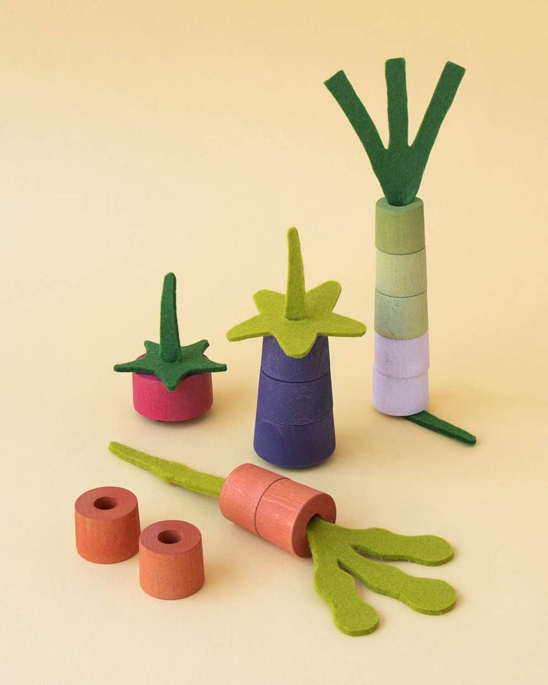 Stableleke m/ Tre-gjennom vri - "Dyrk en grønnsak", 4stk | Montessori Leker