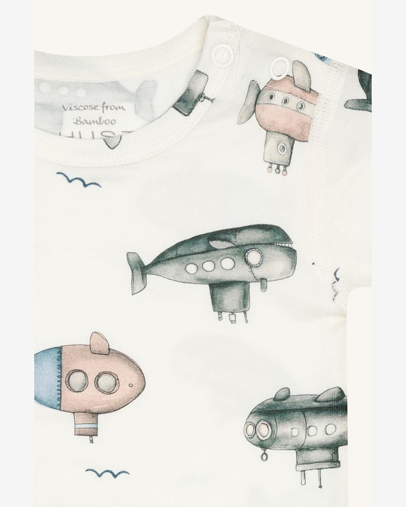 Body Baby, Kortermet - 95% Bambusviskose, 5% Elastane | HCBuller Submarine