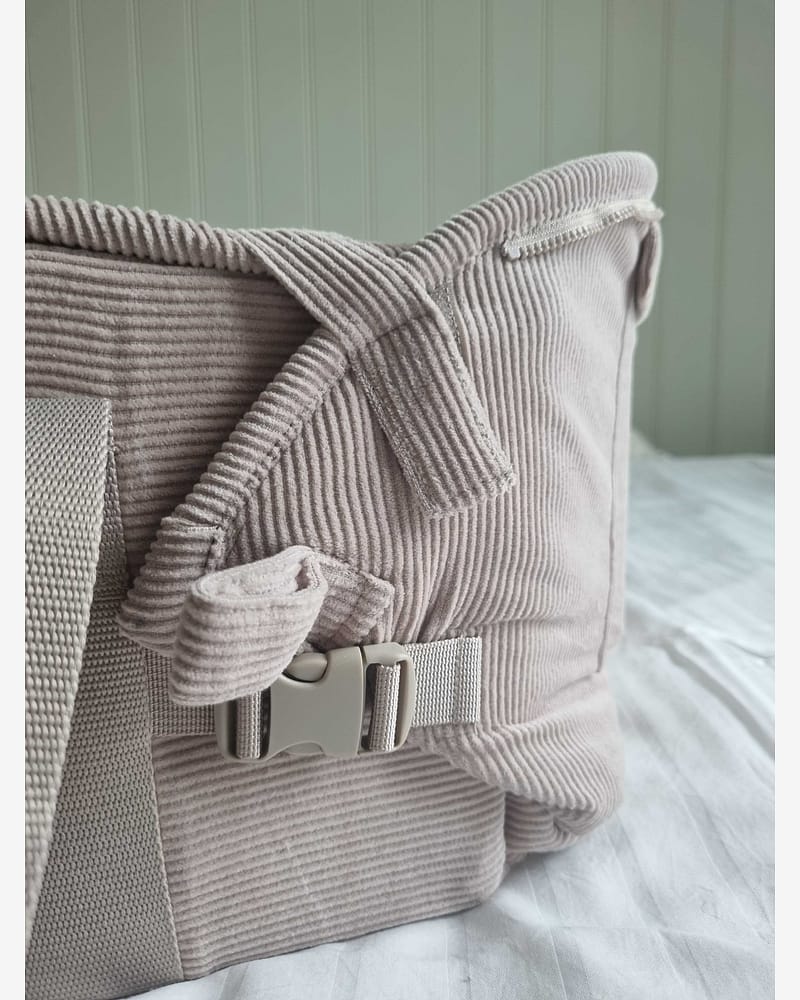 Babynest & Babylift - Multifunksjonelt Babyrede | Favn II Carrynest