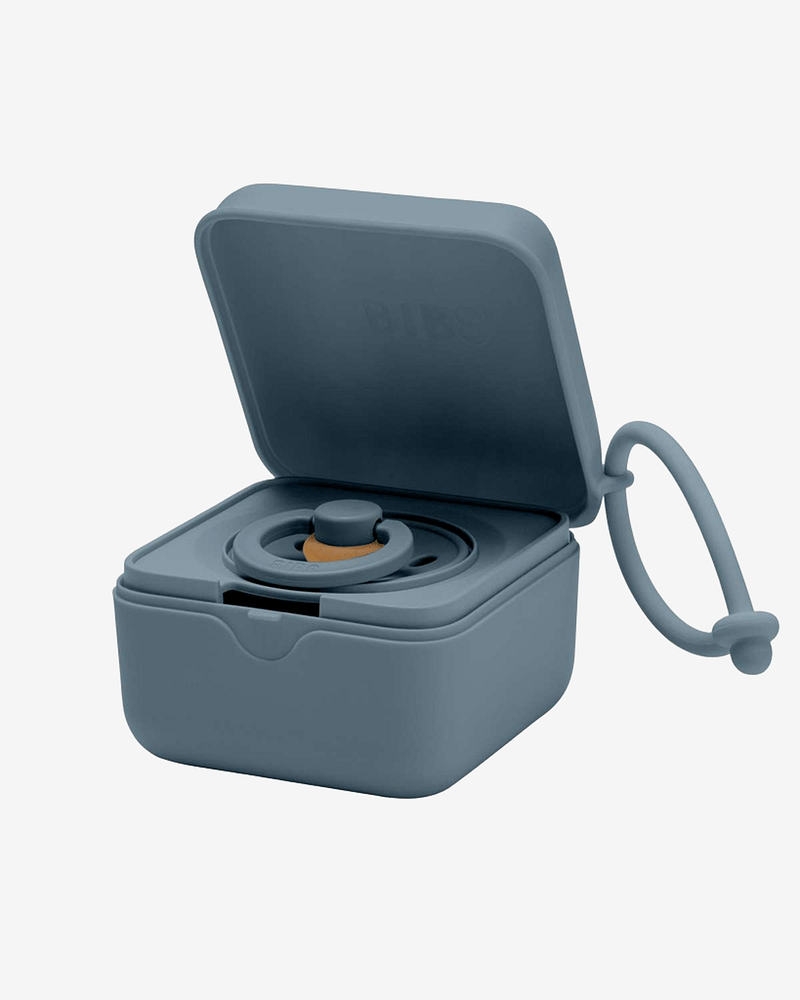 BIBS Smokkeboks - 2i1 Oppbevaring- & Steriliseringsboks til Mikro