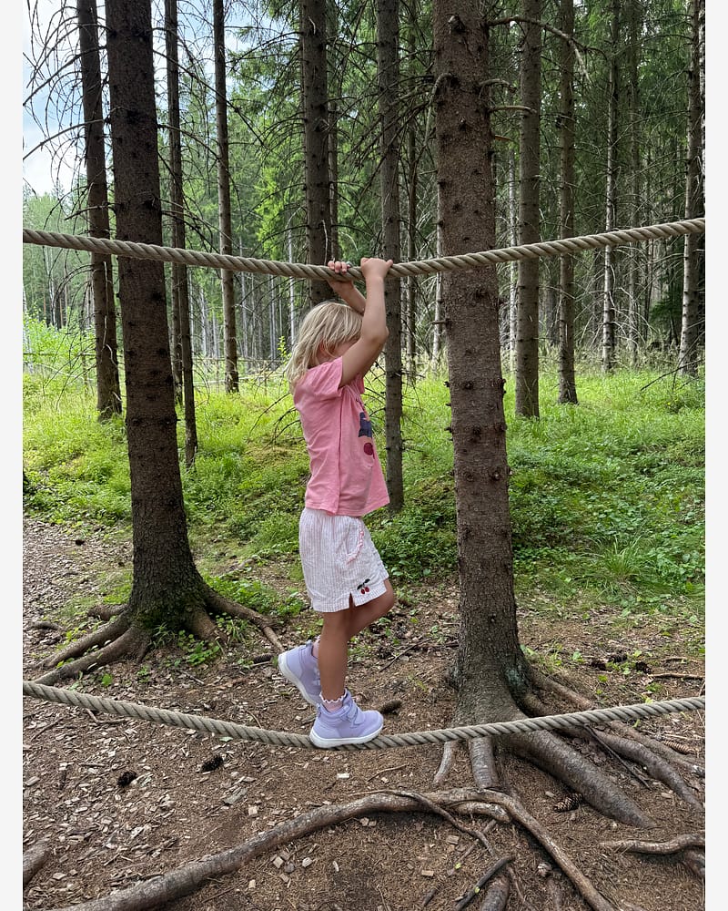 Viking Overgangssko – Vanntette, Mellomhøy Sko – Vår / Høst | Bouncy Glitter Mid WP 2V