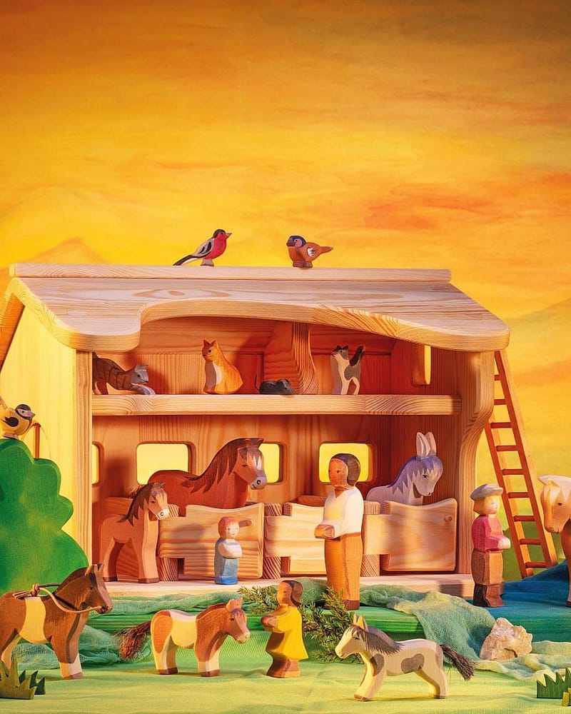 Hest Lekedyr - Håndlaget Trefigur | Bondegård Leke