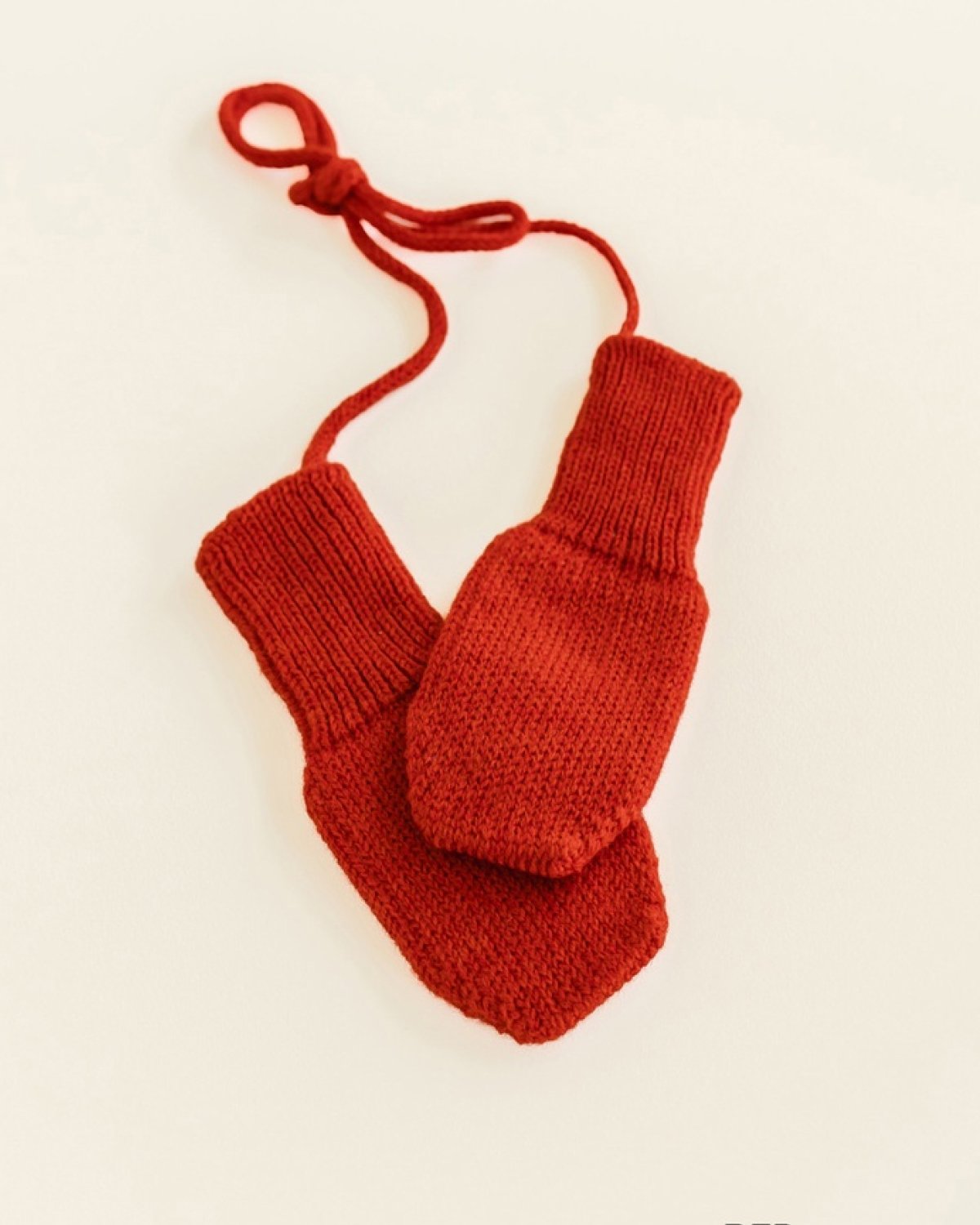 Ullvotter – 100% Merino, Ubehandlet Ull, 6mnd-2år | Fiza, Rød