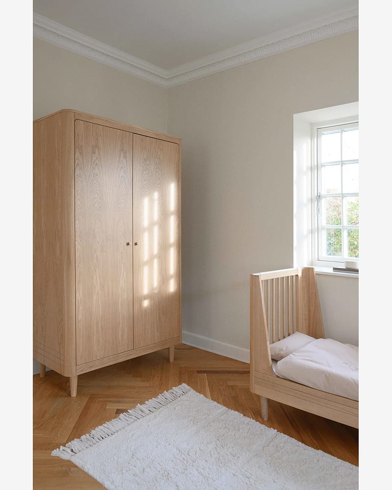 Romslig Garderobeskap, Barnerom - 100% Tre | Nature wardrobe