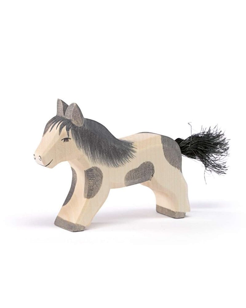 Hest - Håndlaget Trefigur | Dyrefigurer Bondegård og Skog