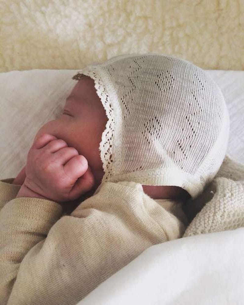 Babylue med blonde - Ull 85%