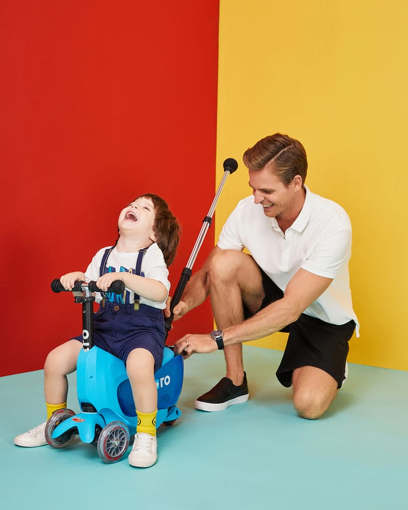 Sparkesykkel og Løpesykkel M/ Foreldrehåndtak - Micro Mini2go Deluxe Plus | 18m-5år
